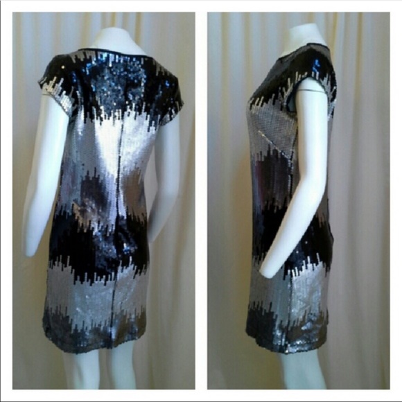 🏆HP🏆Jonathan Martin Sequin Tee Dress - Picture 2 of 7